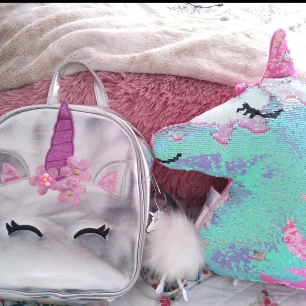 Unicorn bundle for school. Backpack and pillow for nap
